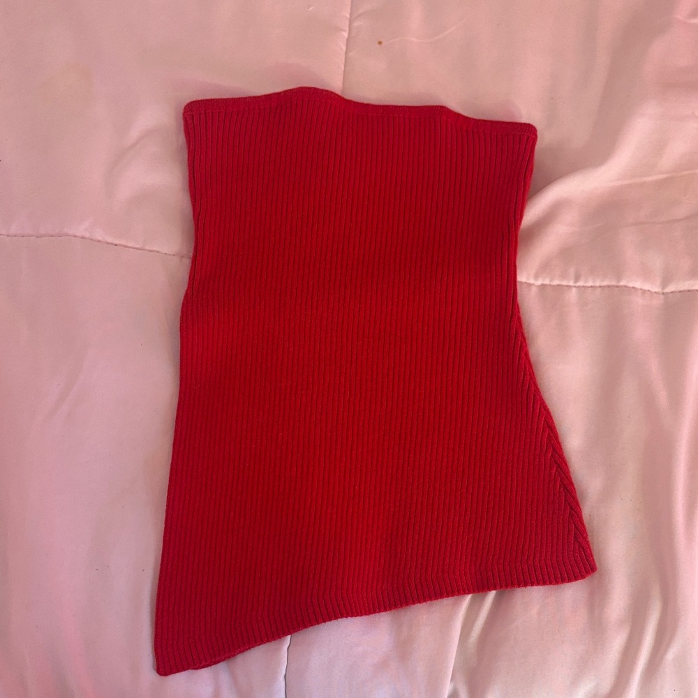Red Ribbed Knit Tube Top - Picture 2 of 4
